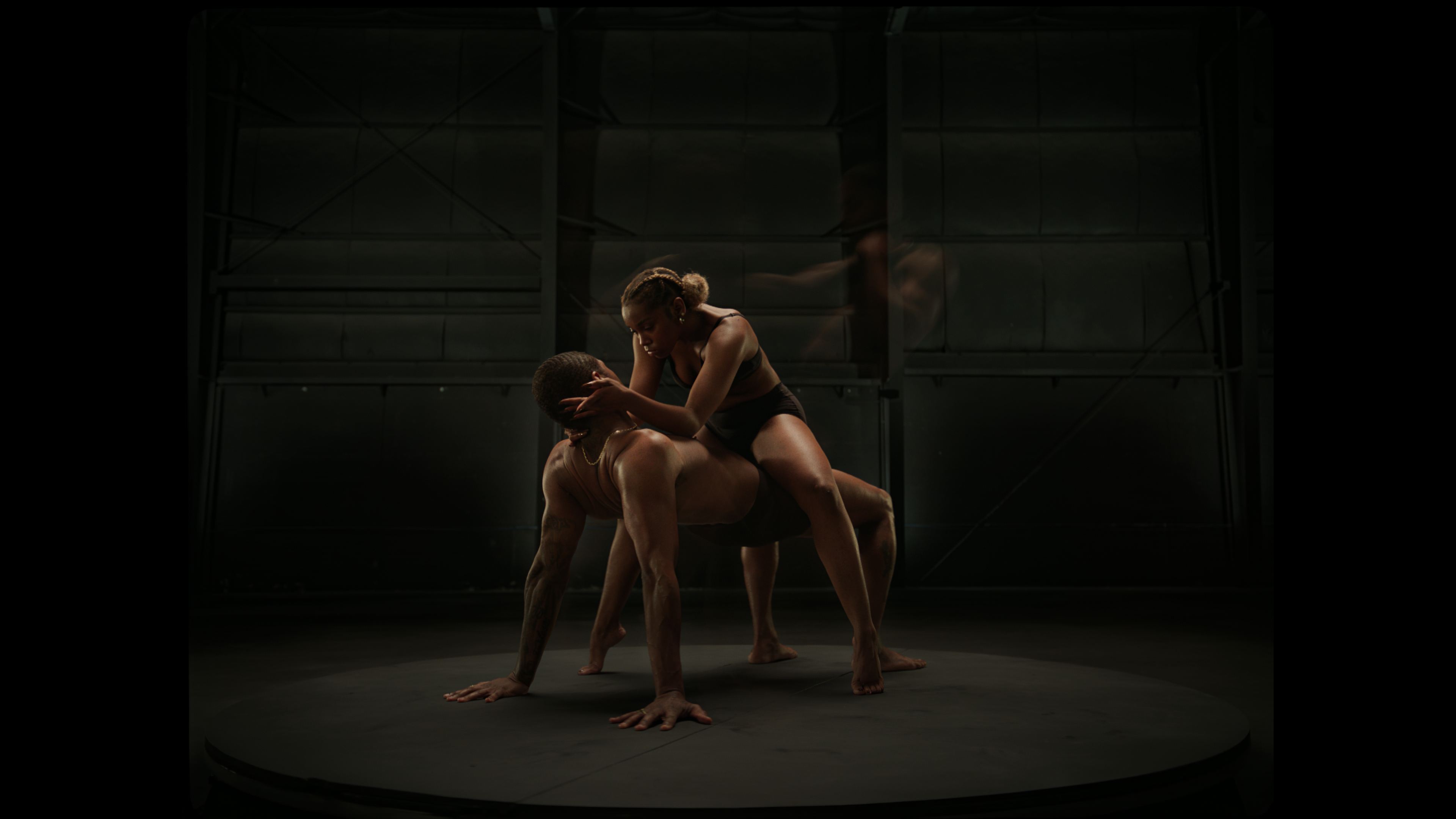 Usher_Risc_It_All_clean_UHD_4444-015.mov_snapshot_00.25.161