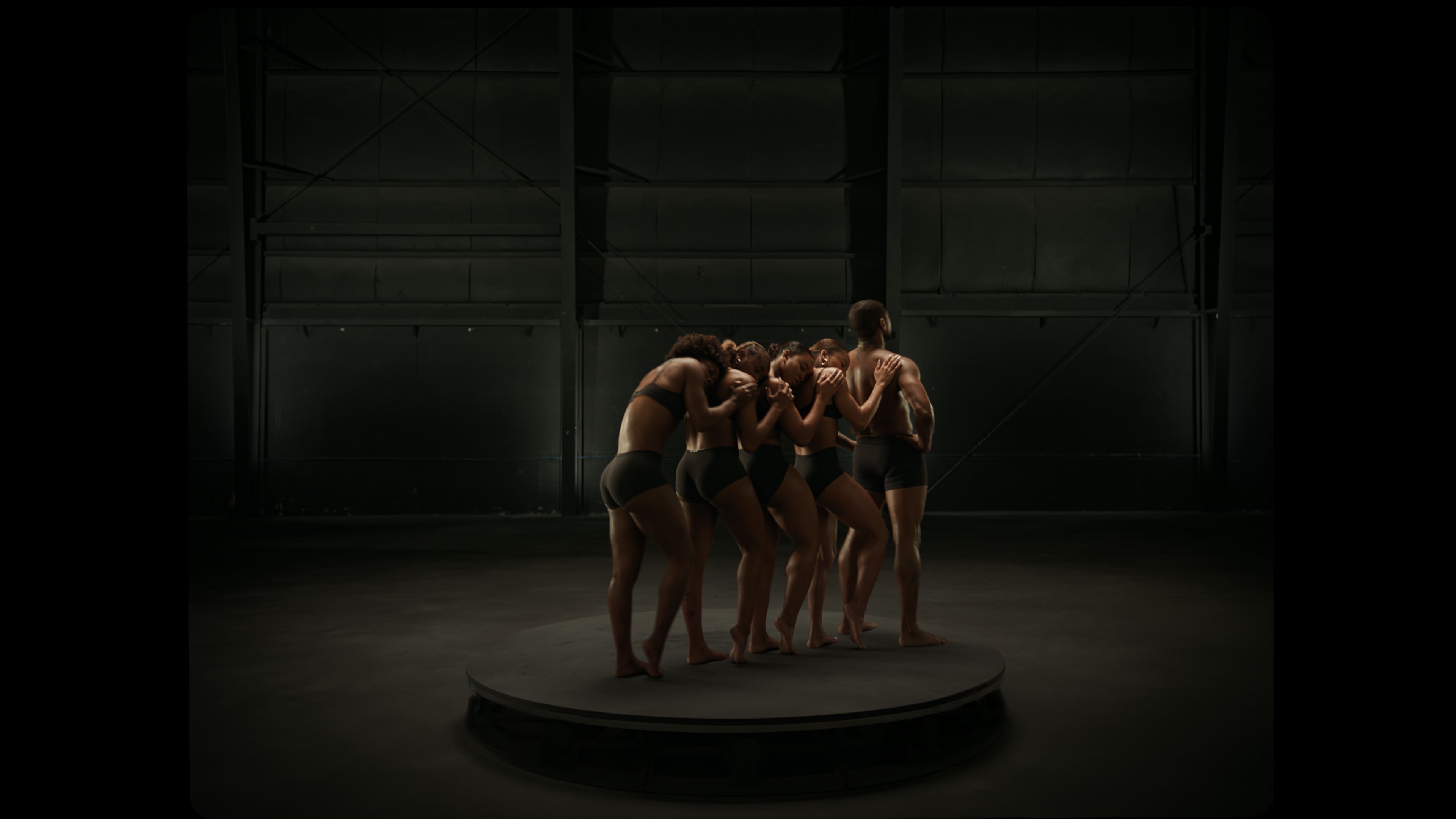 Usher_Risc_It_All_clean_UHD_4444-015.mov_snapshot_00.49.911