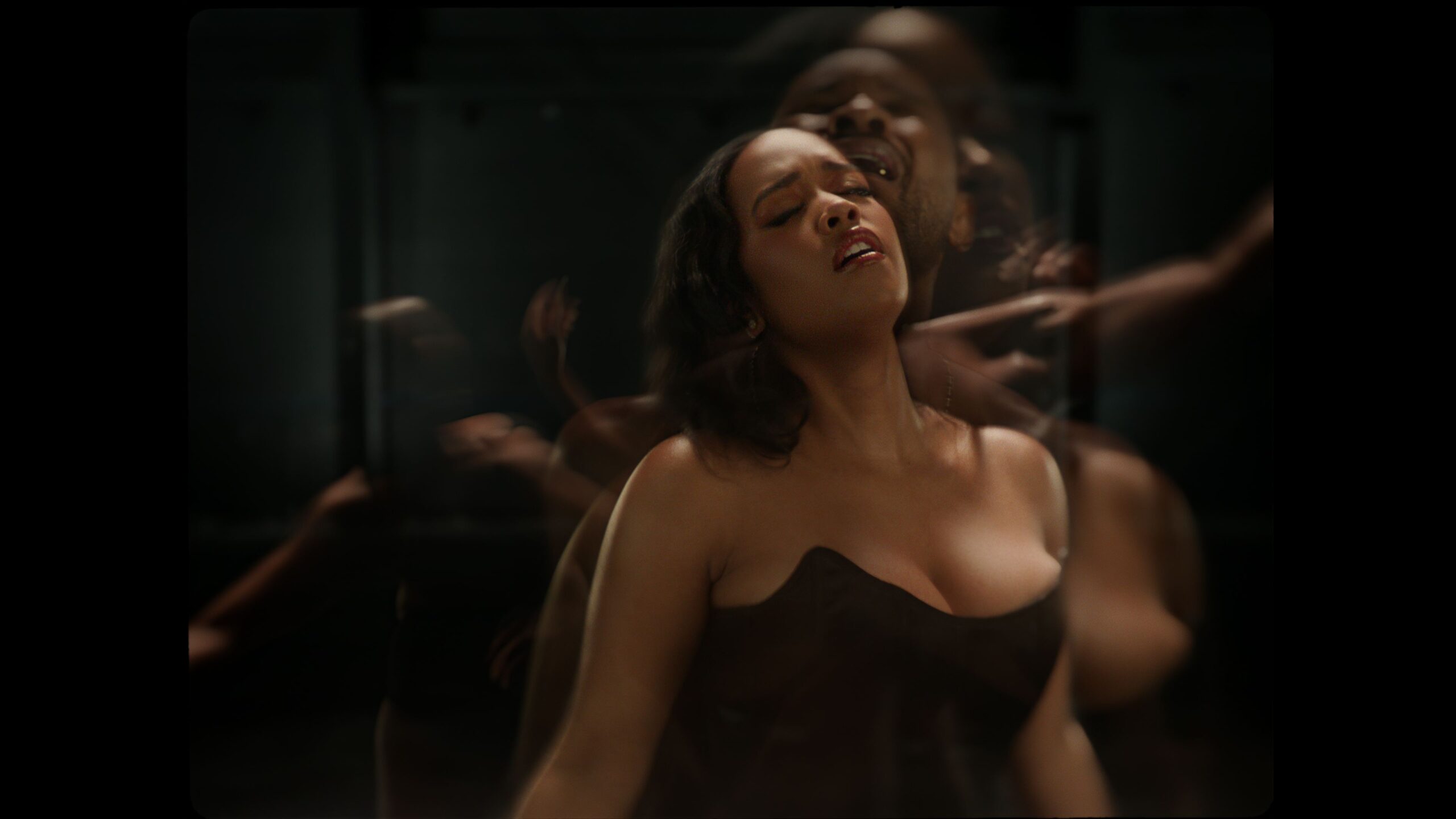 Usher_Risc_It_All_clean_UHD_4444-015.mov_snapshot_02.18.549